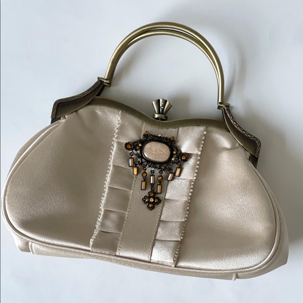 🆕 Vintage 1920’s style embellished handle purse